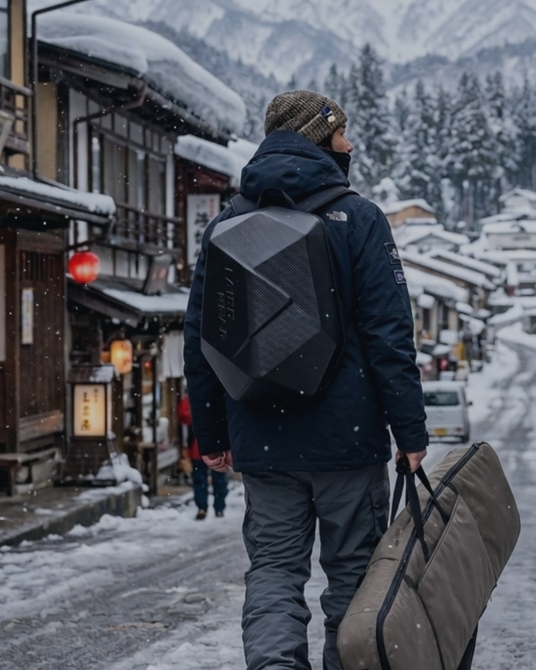 Hardshell Snowboard Backpack